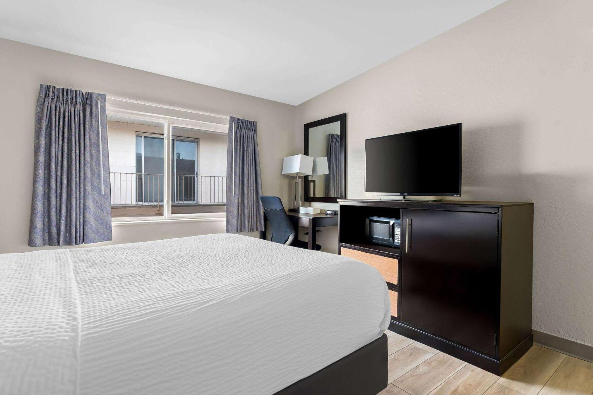 Days Inn By Wyndham Albany Suny Ngoại thất bức ảnh