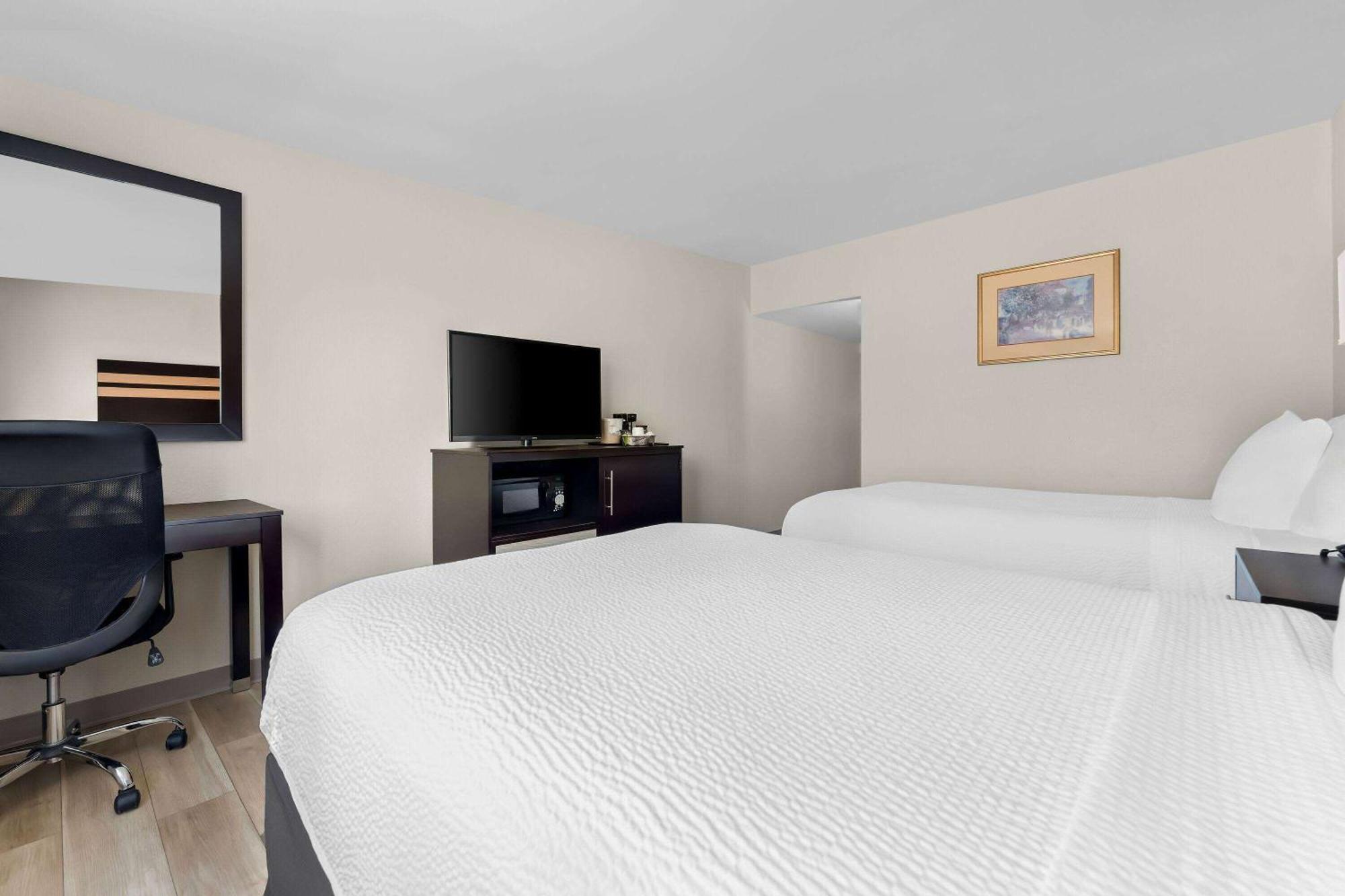 Days Inn By Wyndham Albany Suny Ngoại thất bức ảnh
