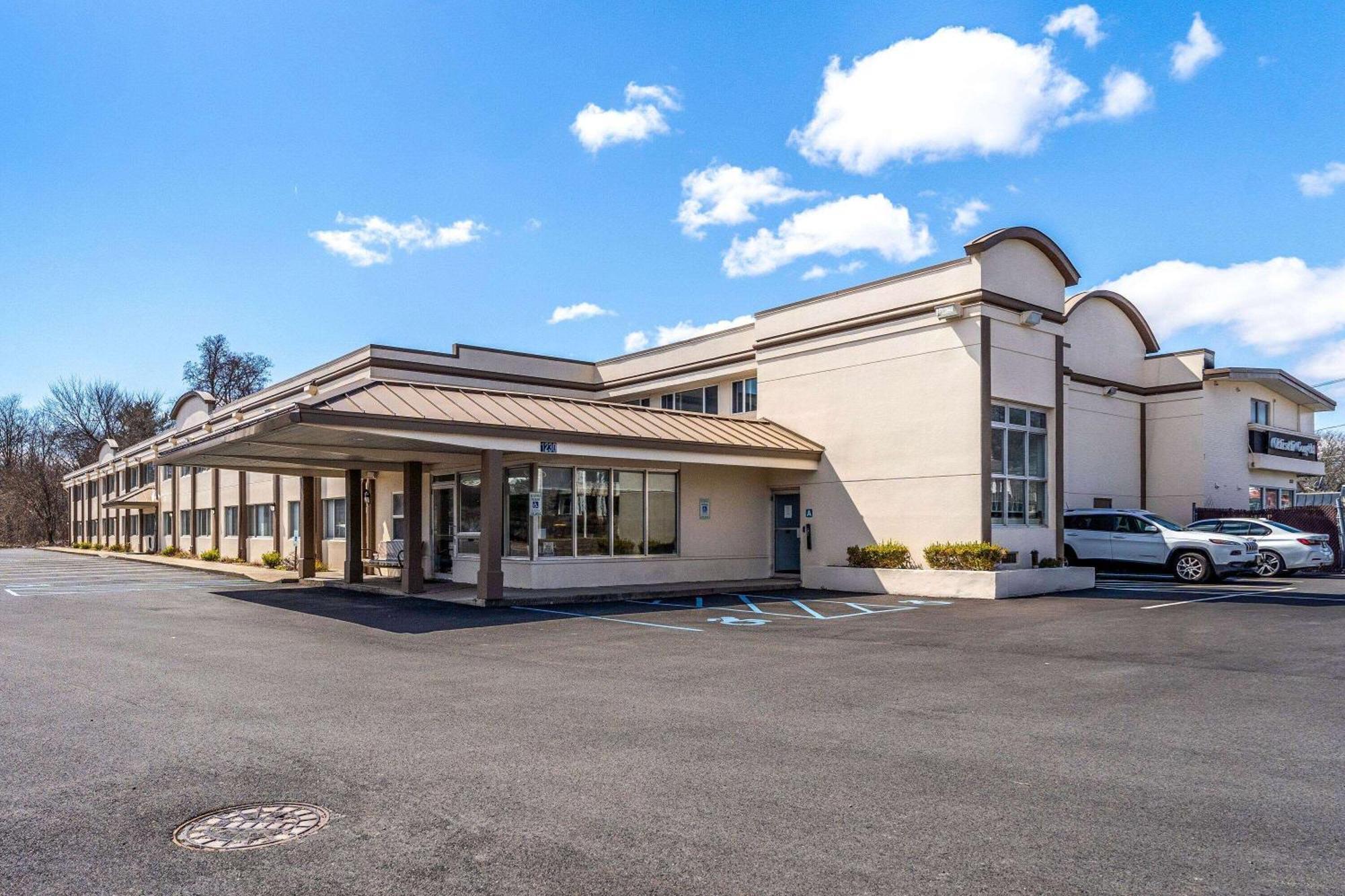 Days Inn By Wyndham Albany Suny Ngoại thất bức ảnh